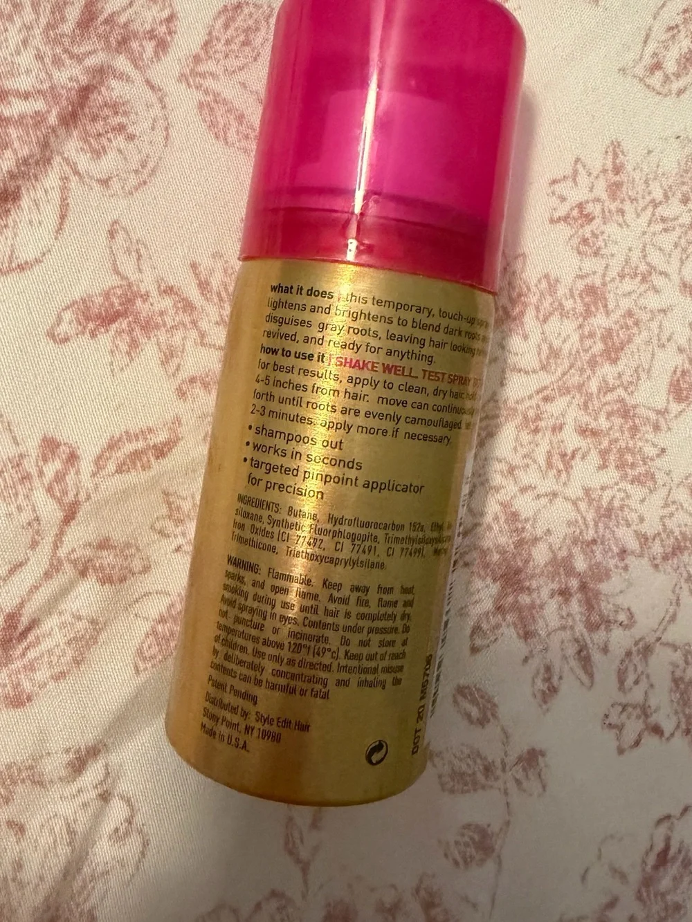 Style Edit Blonde Perfection Root Concealer - Gold Bottle with Pink Cap